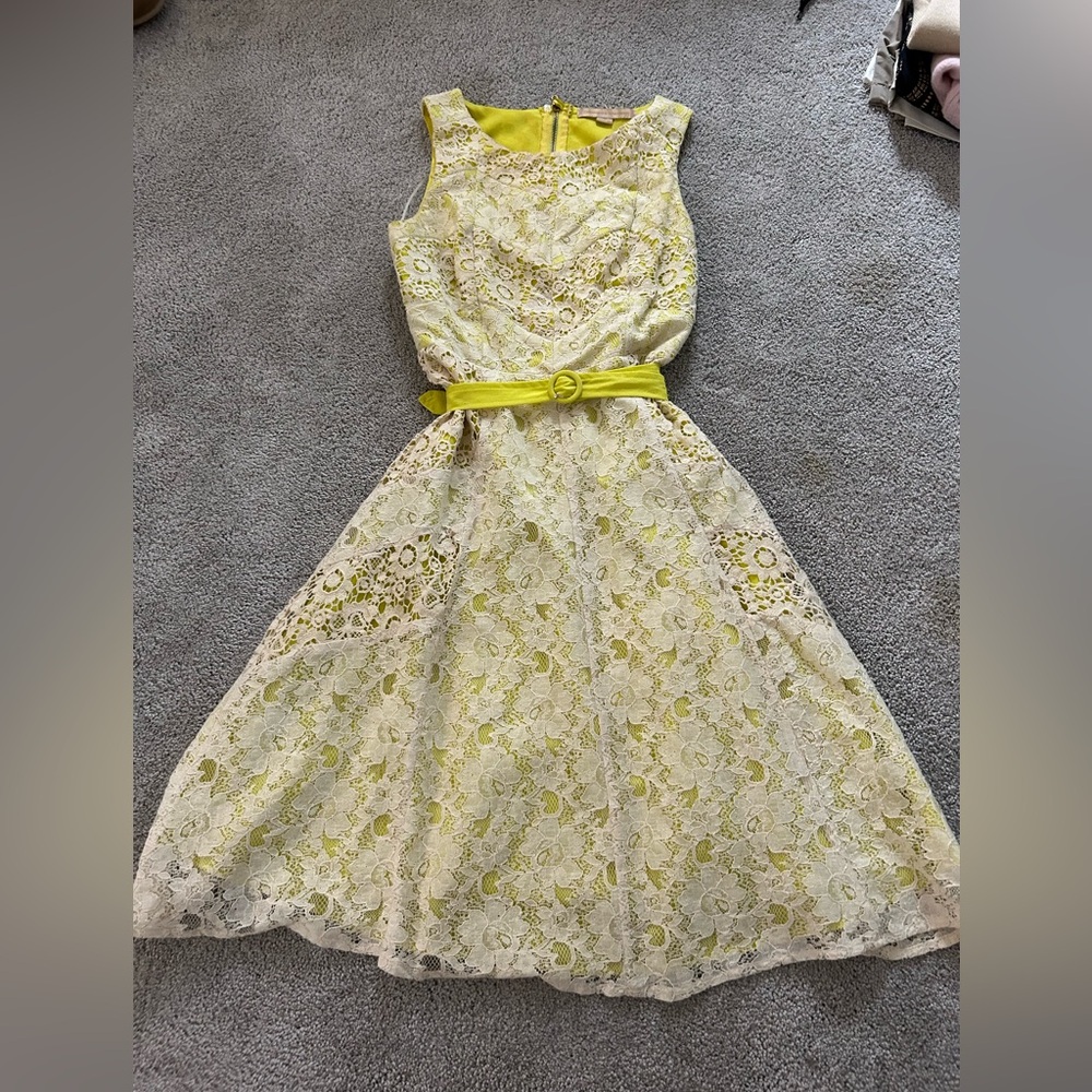 Champagne and Strawberry, Yellow Lace Sleeveless Dress